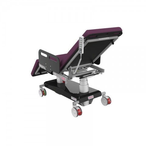 <h5 class="lightbox-heading">Easy transfer</h5>Conveniently positioned handles and large wheels for ease of location.<div class="d-none d-lg-block">Lock in the steer castor and use the push handles to move the chair effortlessly to where you need it.</div>