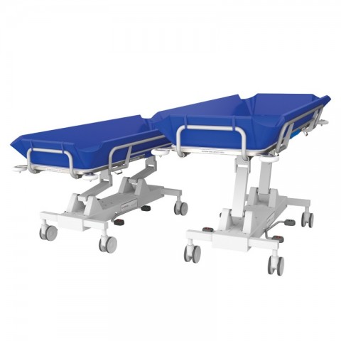<h5 class="lightbox-heading">Height adjustment</h5>Raise or lower the height of your trolley to suit bed transfers or best working positions.<div class="d-none d-lg-block"></div>